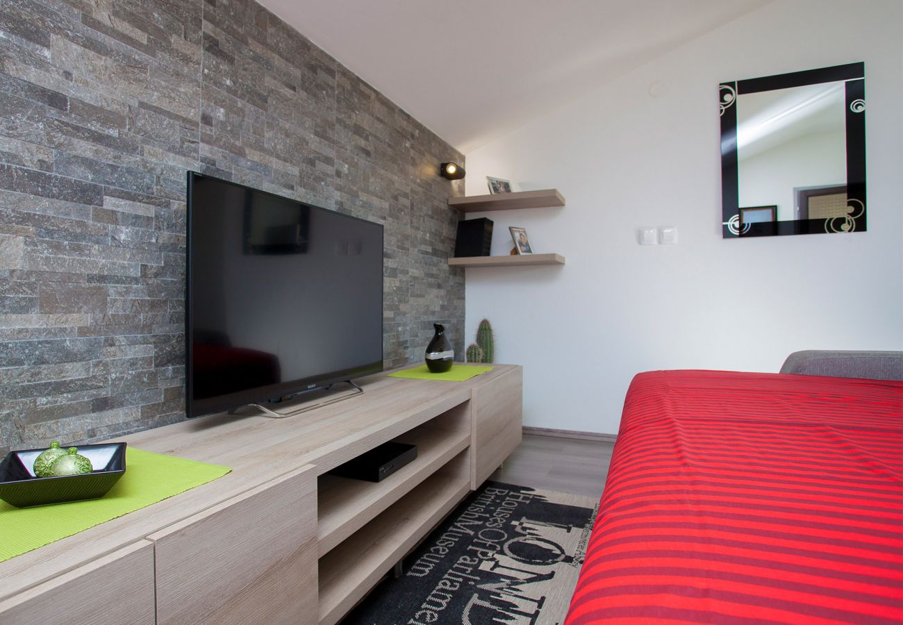 Apartment in Prizba - Apartment Pace